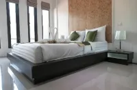 West Key Kamala Apartment