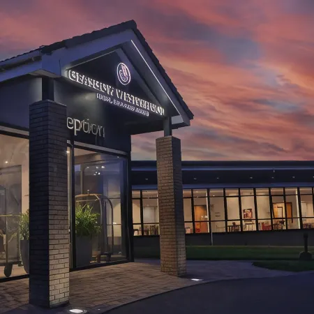 Glasgow Westerwood Hotel, Spa & Golf Resort Отели в г. Камберналд
