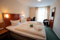 カフェ & ホテル アム ホルツハーフェン