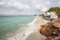Xanadu Beach Resort - Beach