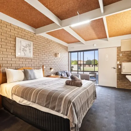 Baronga Motor Inn