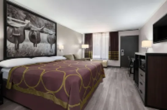 Super 8 by Wyndham Longview/North