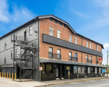Hotel Queanbeyan Canberra Hotels in Queanbeyan