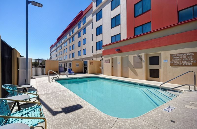 TownePlace Suites Las Vegas Airport South photo 3