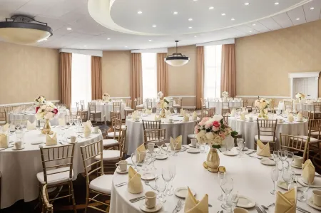 DoubleTree by Hilton Washington DC Silver Spring Отели в г. Уитон-Гленмонт