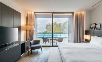 Hilton Lake Como