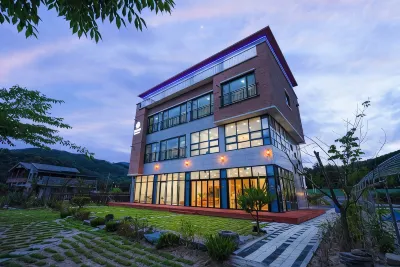 Chuncheon Santteul Pension Hotel in zona Lake Soyang