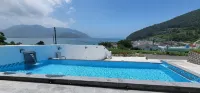Geoje View Pension - Rooftop Pools