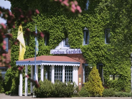 Ringhotel Gardels Отели в г. Крумштедт