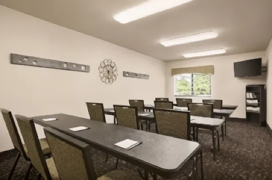 Travelodge by Wyndham Brunswick Near Frederick