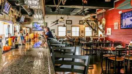 Charming 2-bdrm cottage in Branson at Stormy Point Village