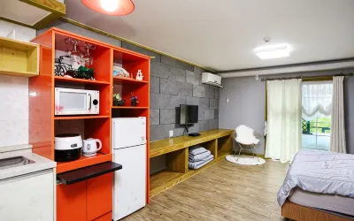 Yesan Forest Garden Pension Hotels near Korea Traditional Architecture Museum