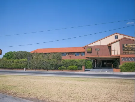 St Georges Motor Inn Отели в г. Preston