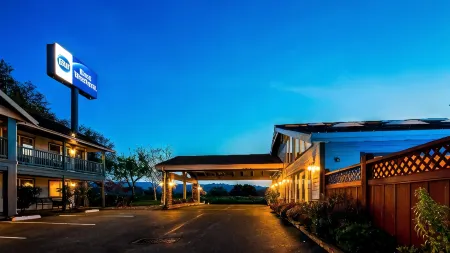 Best Western Country Inn Отели в г. Фортуна