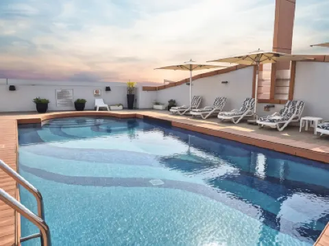 Signature Hotel Al Barsha Hotels near Microsoft Dubai