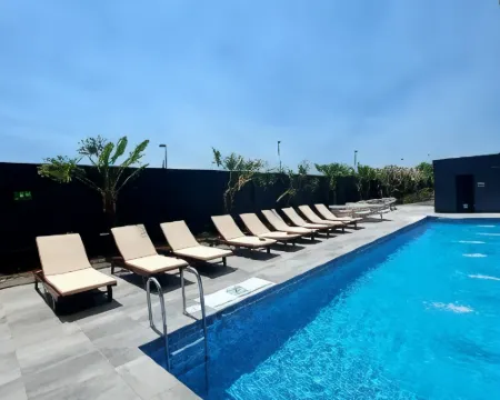 Courtyard Santiago Airport Hotels in Santiago