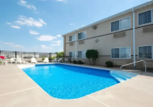 Quality Inn Belton - Kansas City South