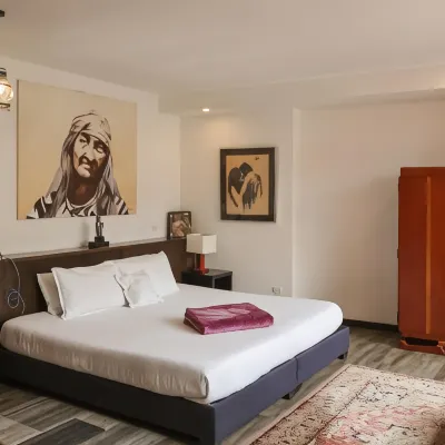 Hotel Museo San Moritz Hotéis próximos à(ao) Biblioteca Luis Ángel Arango
