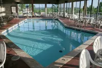 Grand Oaks Hotel - Pools