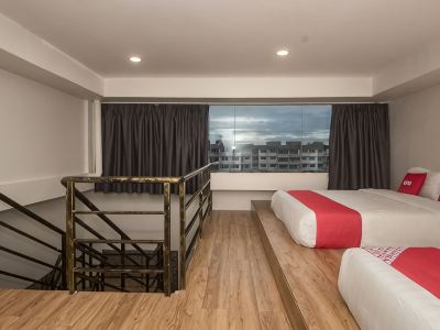 OYO 90105 Towermas Hotel