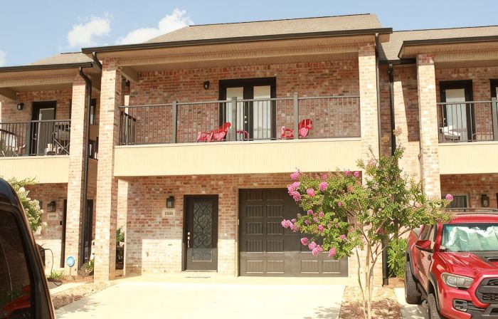 3-bedroom condo in DeRidder, Fully Furnished-WiFi-AC. Enjoy your stay. 1928