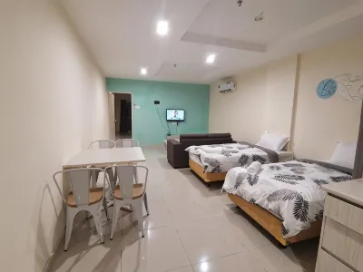 Rustic One Bedroom Unit for 4Pax by Jomy Management Hotels in 