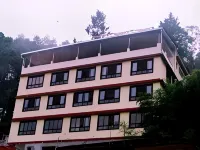 Hotel Royal Residency - 2つ星