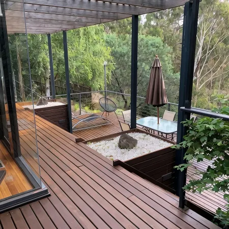 Centrally located 2-bedroom luxury pet friendly villa in Australia’s spa country