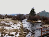 Great Townhome, minutes from Winter Park Ski Area, and the Fraser Tubing Hill. Ξενοδοχεία στην πόλη Fraser