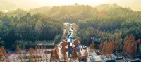 Qiyun Mountain Baiyue Resort Hotel - Mountain view