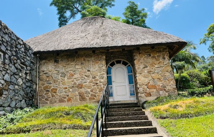 Emafini Country Lodge