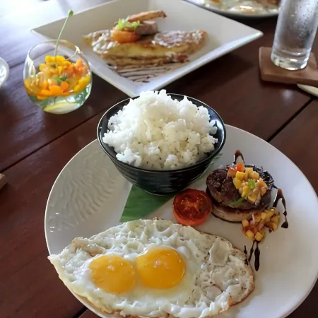 Amun Ini Beach Resort & Spa