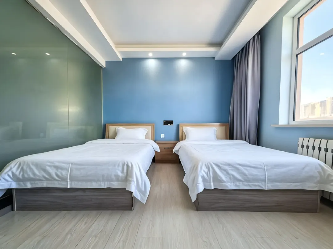 Hulunbuir Yuanjiaqin Hotel - 呼倫貝爾市