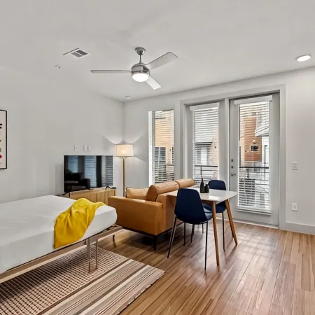 Placemakr Austin Downtown, Apartments by Hilton
