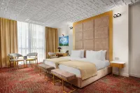 Carat Hotel Yerevan - Balcony