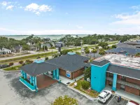 Garnet Inn & Suites, Morehead City near Atlantic Beach - breakfast