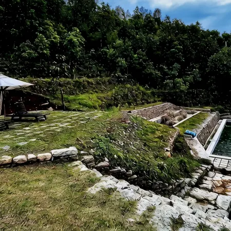 Deumadi Mountain Cottage