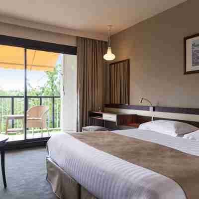 Villa Borghese, the Originals Relais Rooms