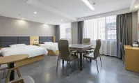 Shankee Hotel (Linyi Xianggong) - balkon