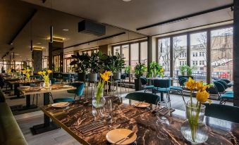 Conti Hotel Vilnius, Conference Centre, Restaurant & Bar