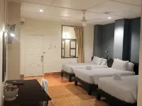 Pakse Hotel & Restaurant - balcony