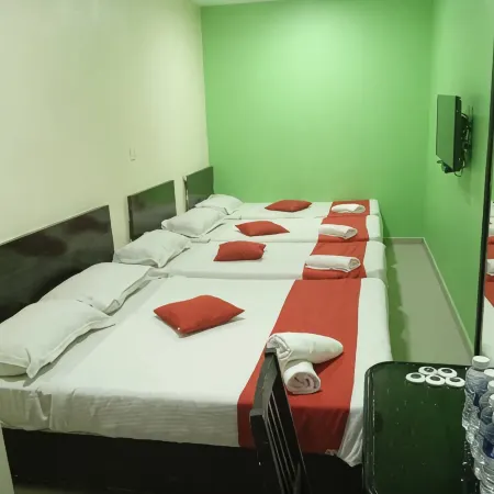 Ezi Hotel Klang