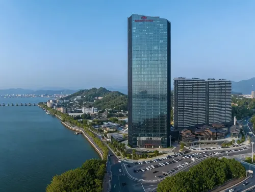 Han Riverside Apartment - Condos