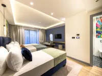 Hotel Calisi Hotels near سبلافوفي