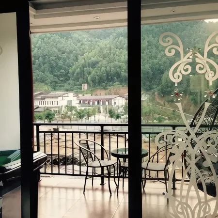 Jingjing Hotel