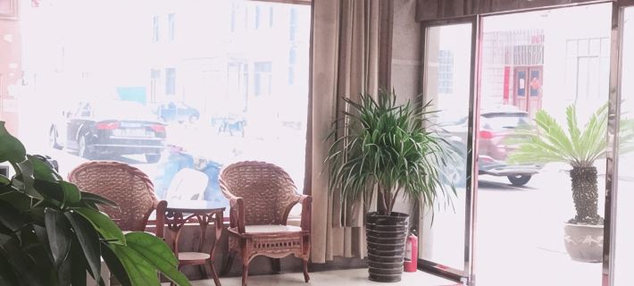Honghu Yuntian Hotel Hotels in Honghu