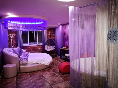 Chaohui Theme Hotel - 2 stelle