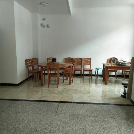 Daodetang Chinese Inn (Zhashui Yingpan Town Zhongnan Mountain Village)