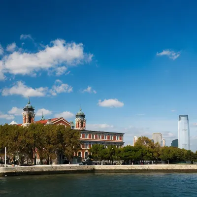 Courtyard Jersey City Newport Hotels near New Jersey City University
