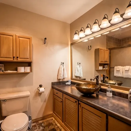 Brian Head Studio Near Lifts, Pool, Heated Parking